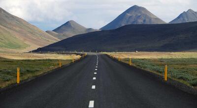 In-Depth Review: Global Capital Market Cycle Evolution and Investment Theme Shifts in H1 2025